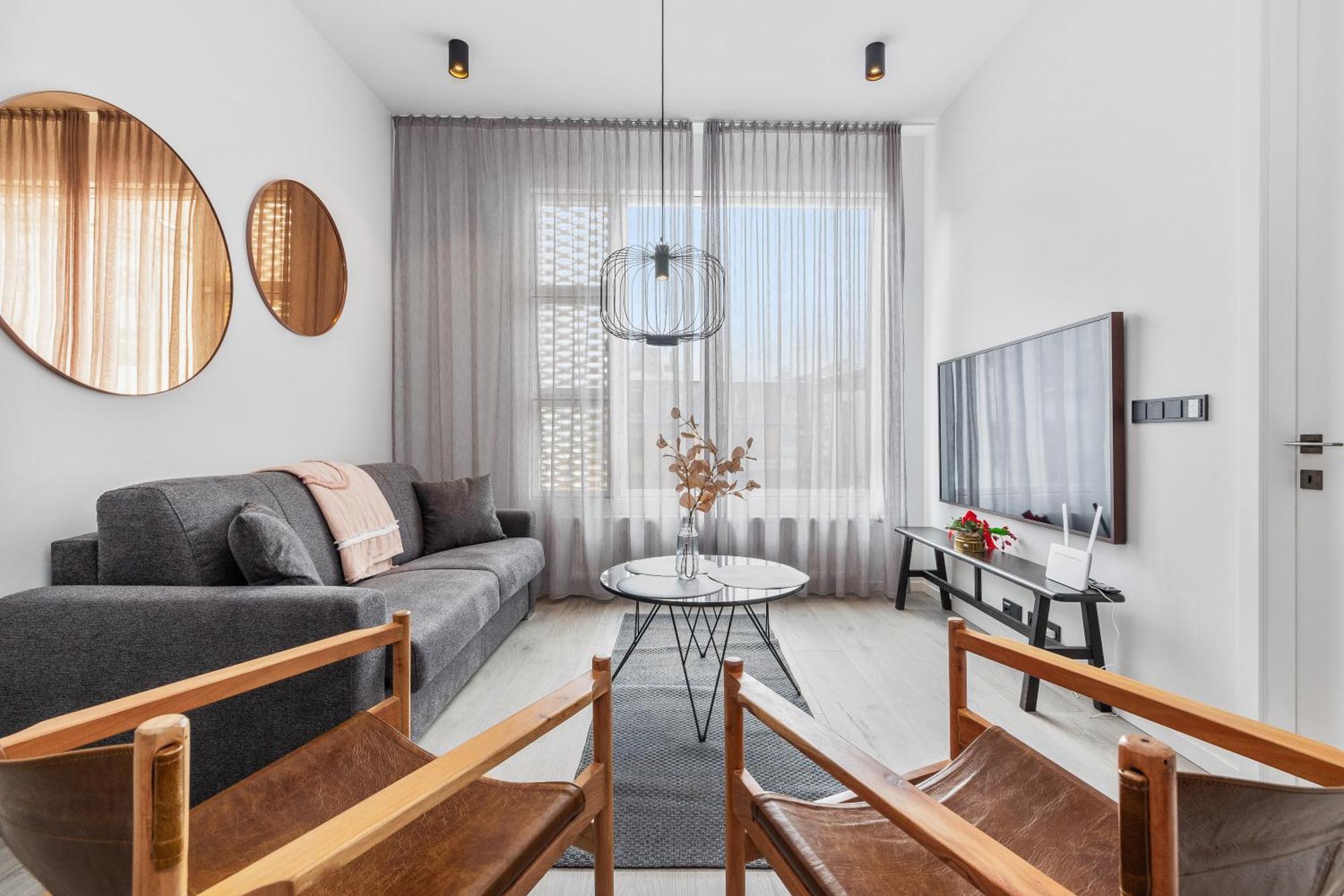 Vibrant Hafnatorg I Spacious Property With Expansive Garage ريكيافيك المظهر الخارجي الصورة